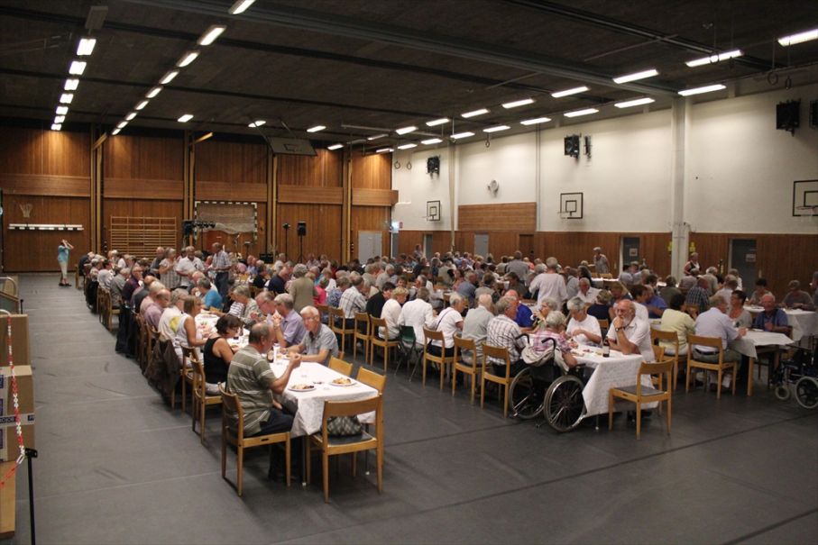 En trevlig middag sätter fart på medlemmarna