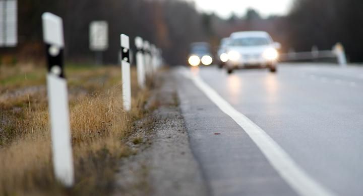 Bilisterna beter sig inte annorlunda även om stolparna står glesare, enligt en färsk studie.
