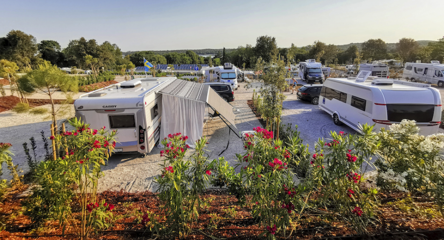 Istra Camping Premium Resort ligger perfekt beläget på en udde och har renoverats för miljontals euro.