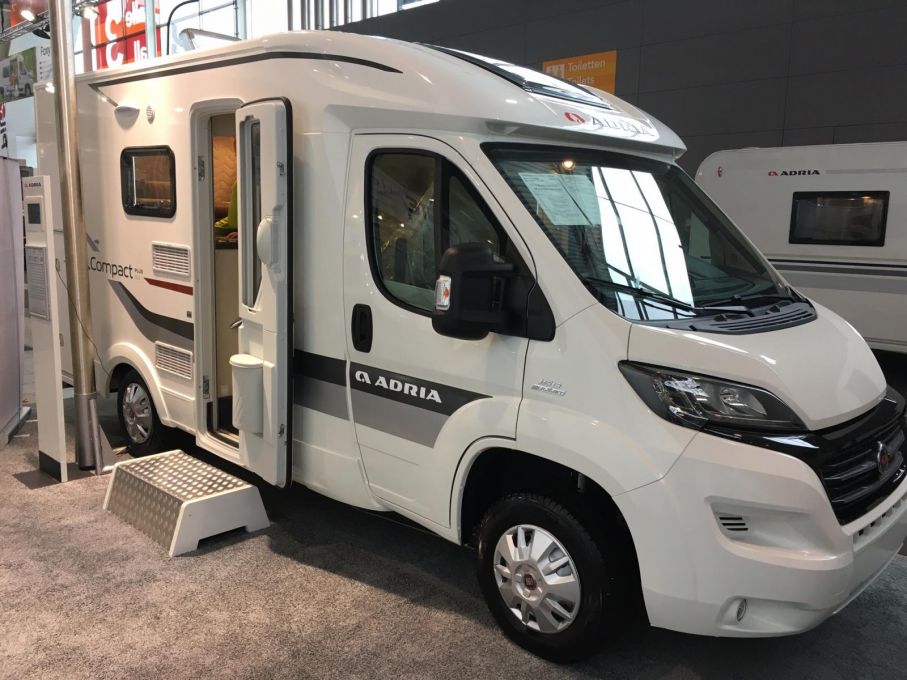 Adria Compact SLS