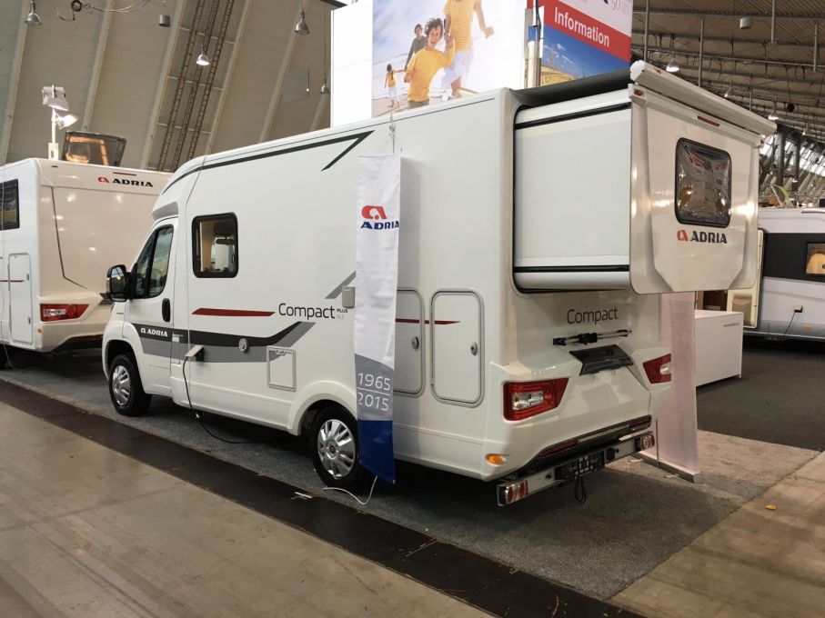 Adria Compact SLS