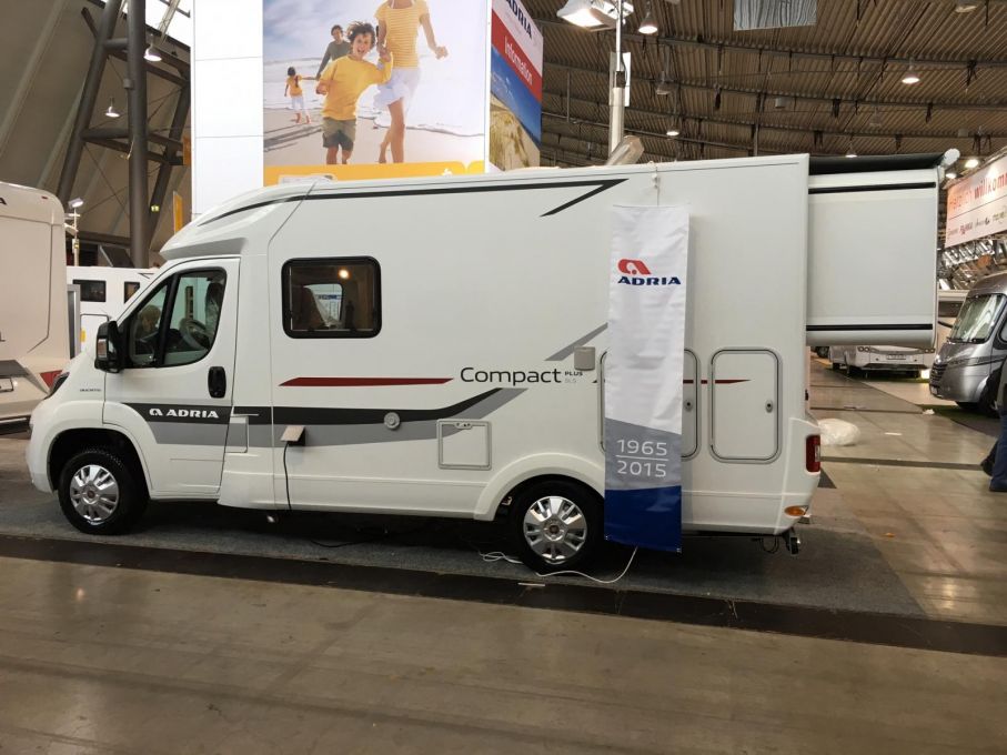 Adria Compact SLS
