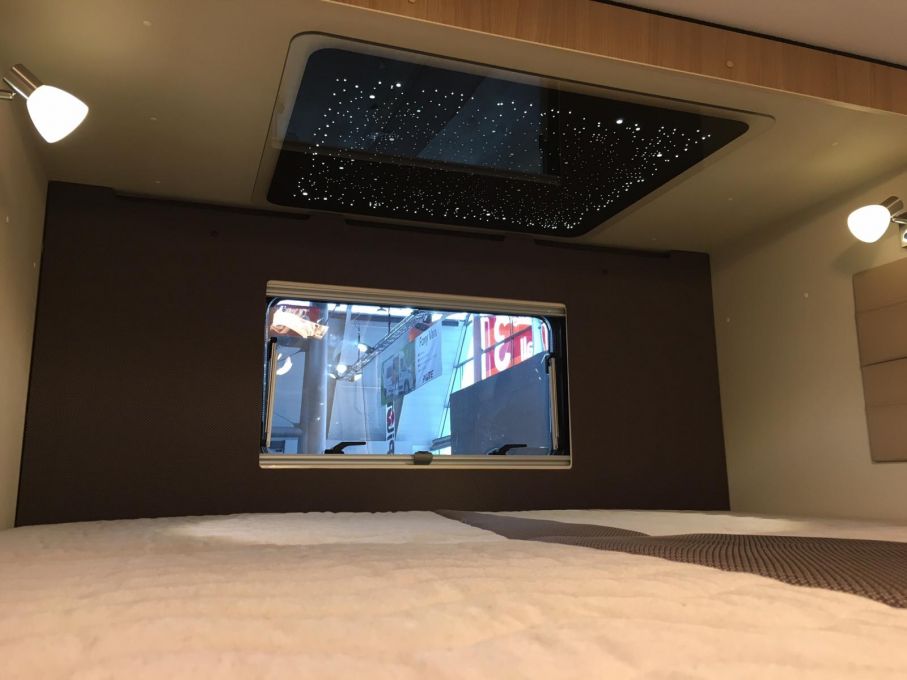 Adria Compact SLS