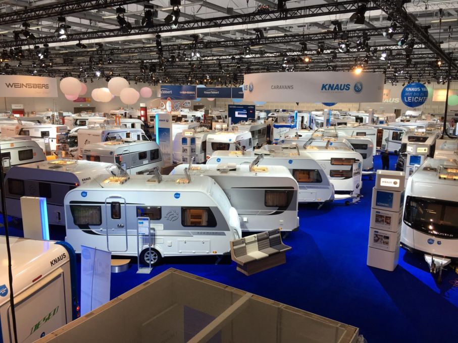 Knaus-gruppen har en egen hall.