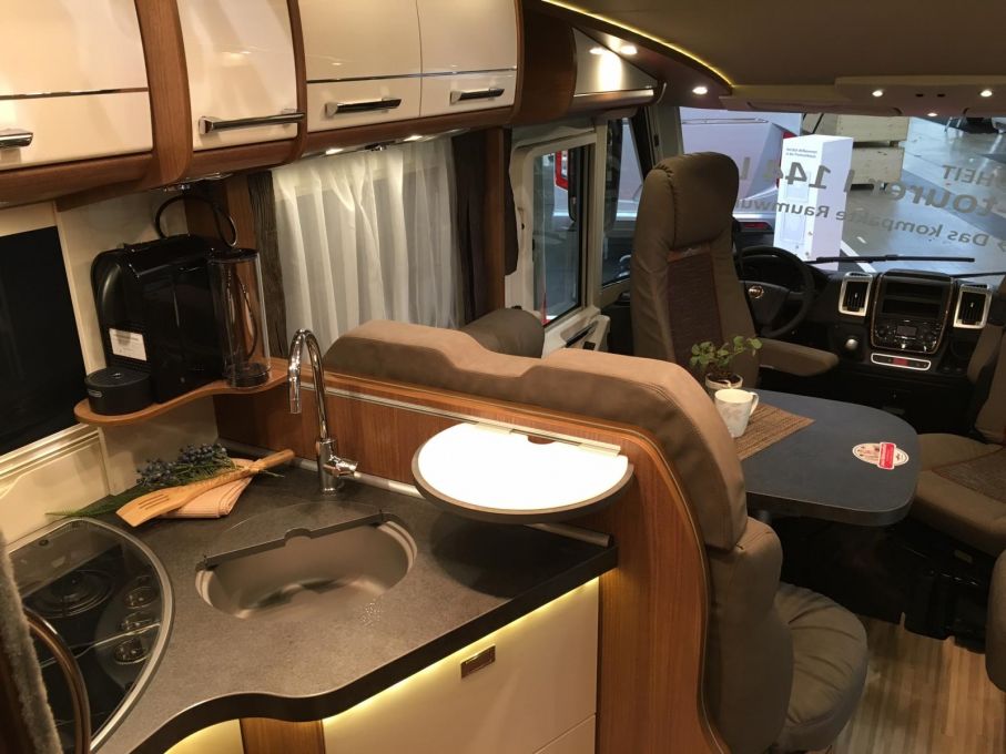 Carthago C-tourer epic