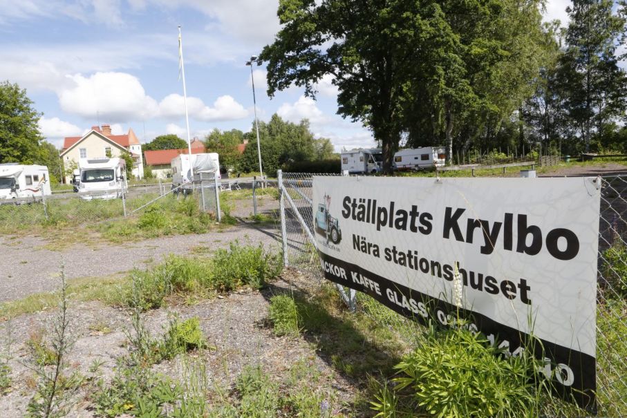 56:ans Café har en ställplats där det kostar 75 kr/dygn inklusive el.