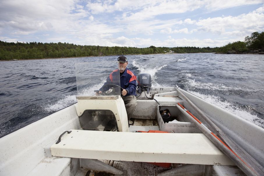 Men båt kan man kvickt ta sig ut till Bäverholmarna.