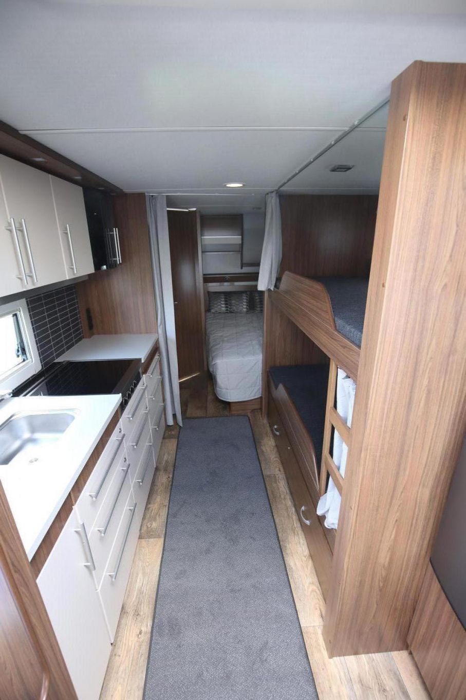 Edition-serien utökas med 680 CTX-BK