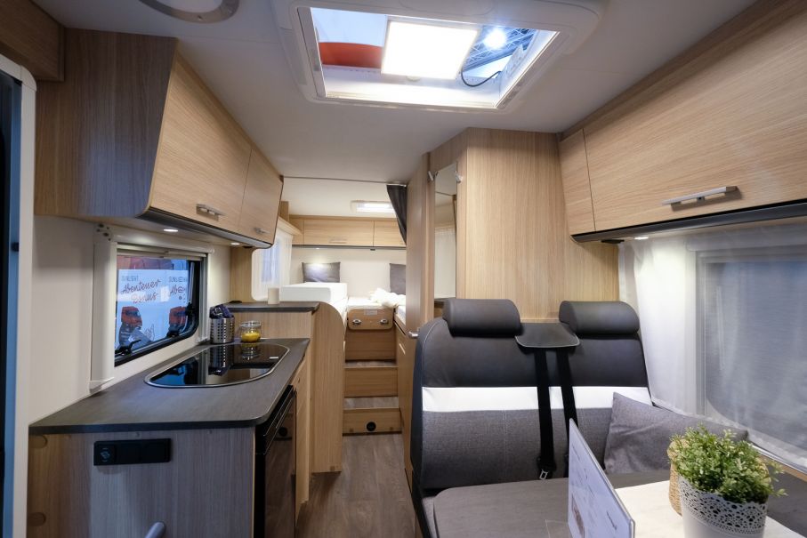 Sunlight Van V66