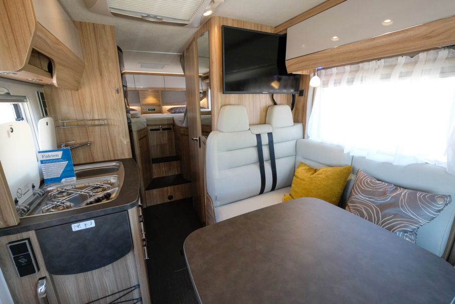 Hymer Exsis-t 588